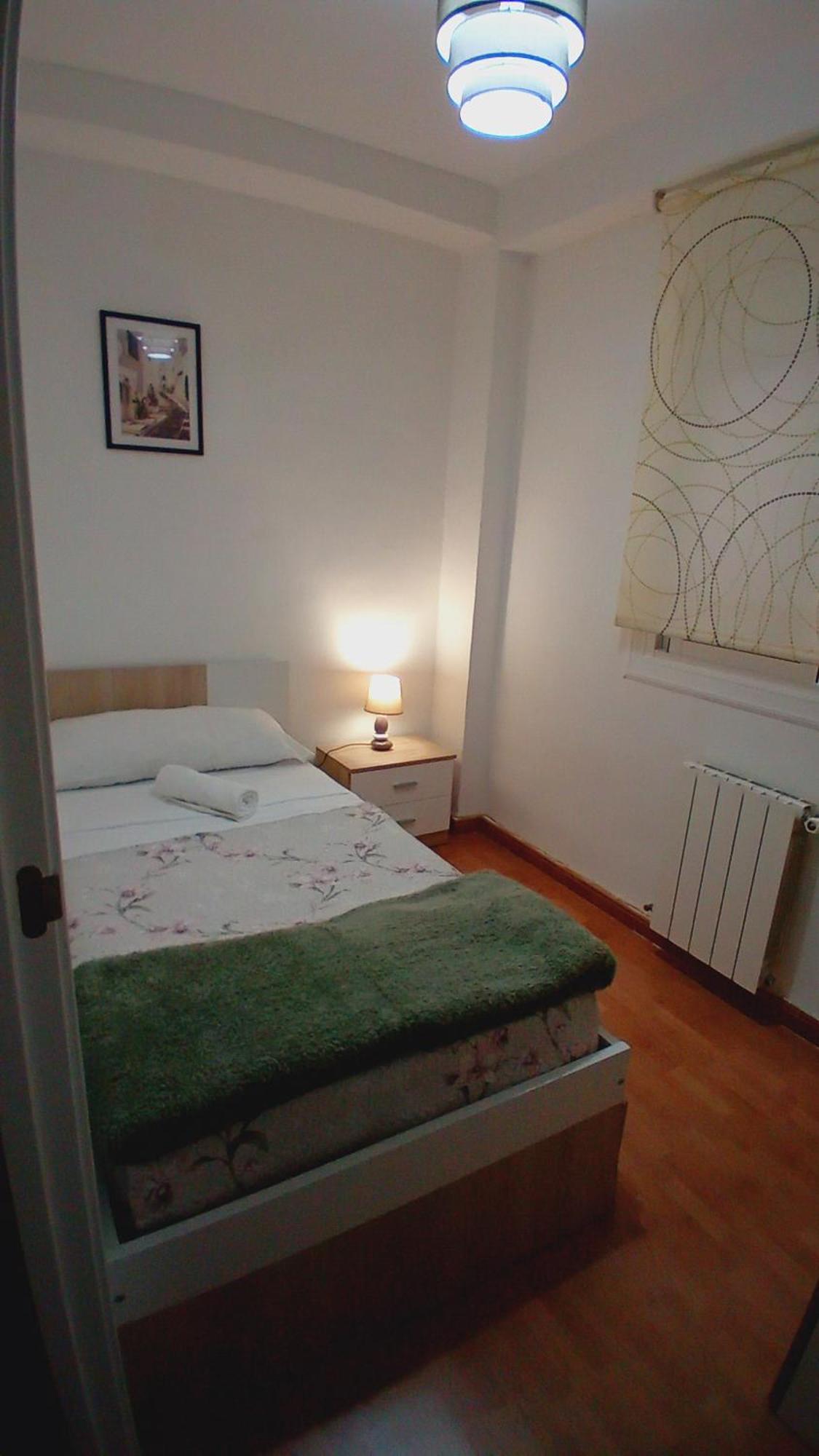 Amplio Apartamento Centro De Alicante Bagian luar foto