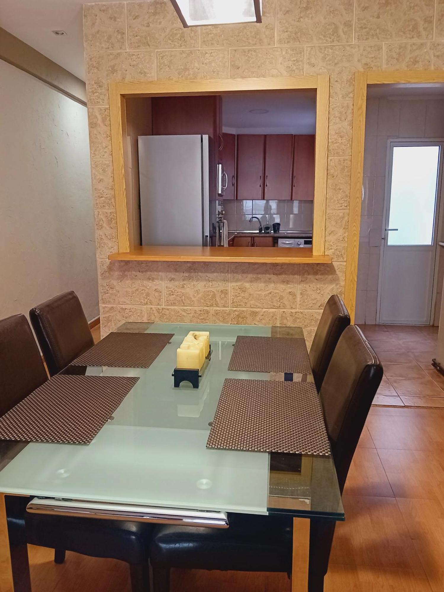 Amplio Apartamento Centro De Alicante Bagian luar foto