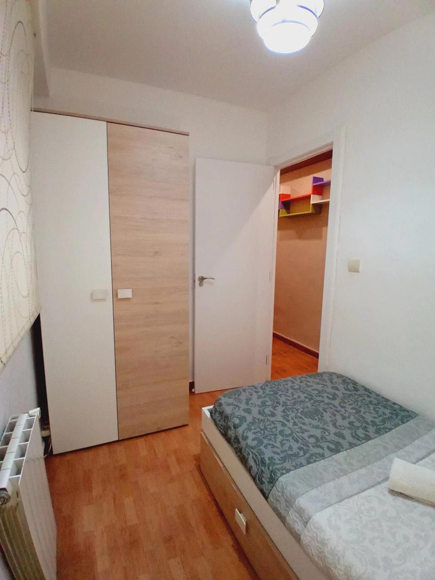 Amplio Apartamento Centro De Alicante Bagian luar foto