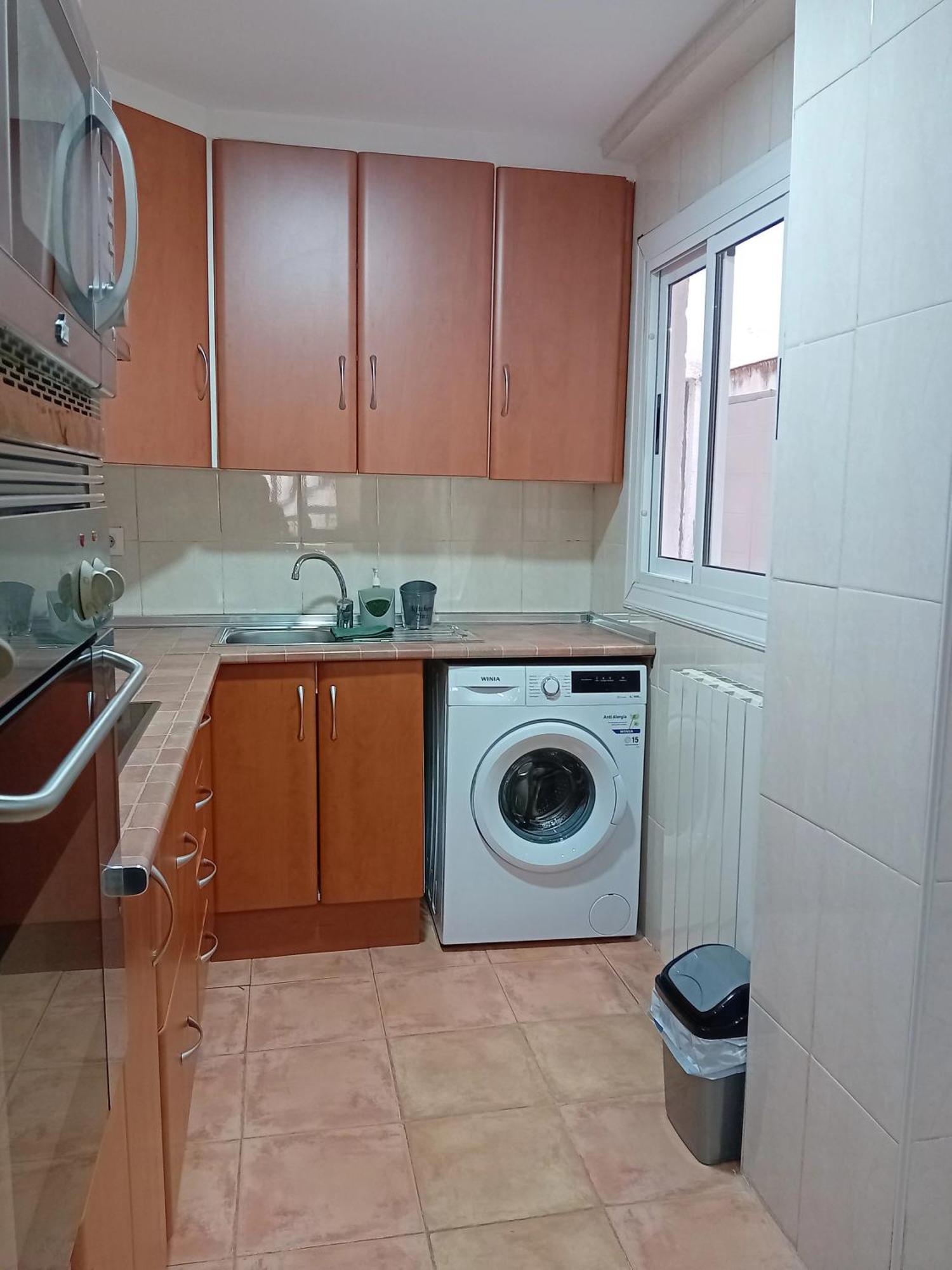 Amplio Apartamento Centro De Alicante Bagian luar foto