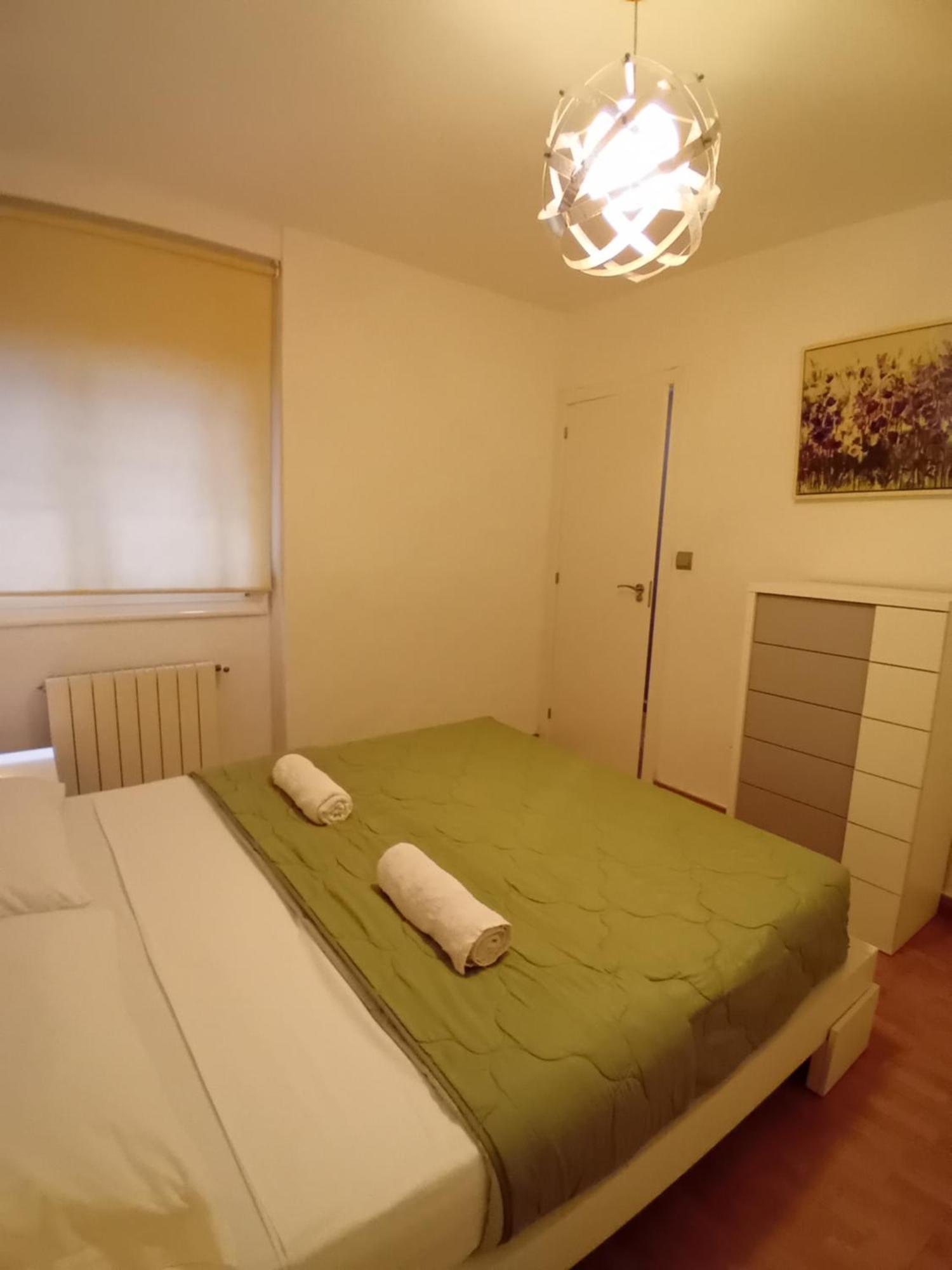 Amplio Apartamento Centro De Alicante Bagian luar foto